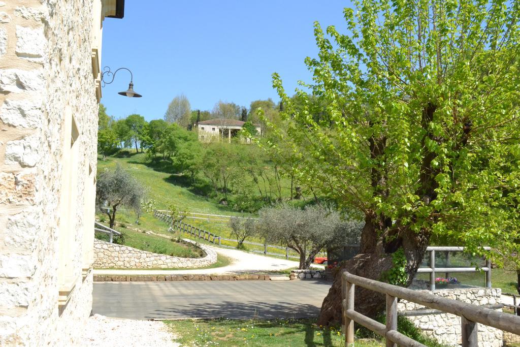 Bed and Breakfast Casale La Rocchetta Lonigo Exterior foto