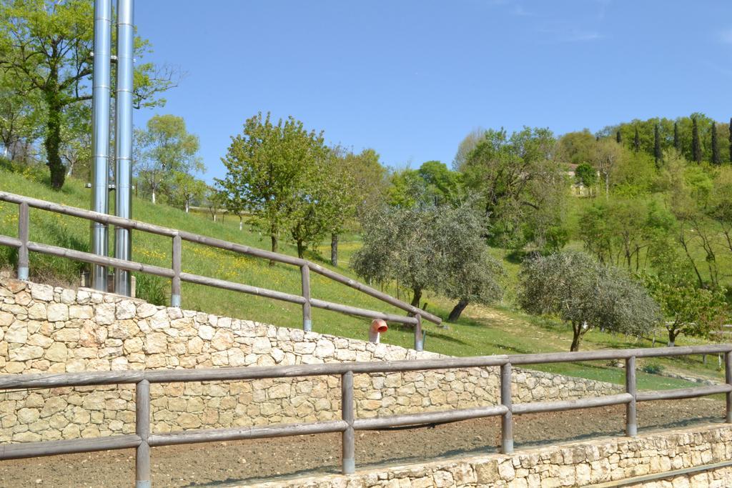 Bed and Breakfast Casale La Rocchetta Lonigo Exterior foto