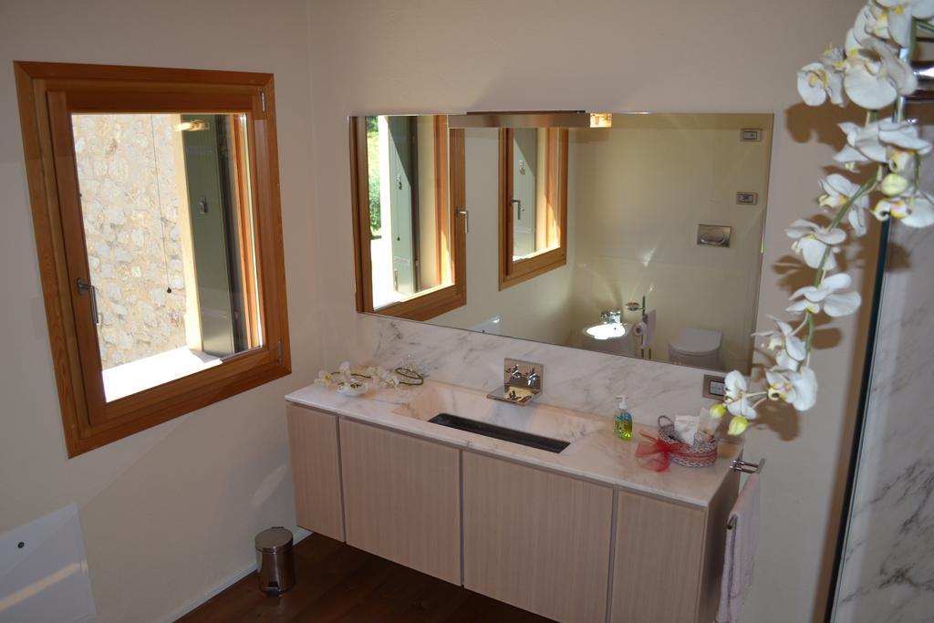 Bed and Breakfast Casale La Rocchetta Lonigo Exterior foto
